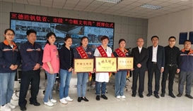 ����ʵ�� Ӣ���ˬ