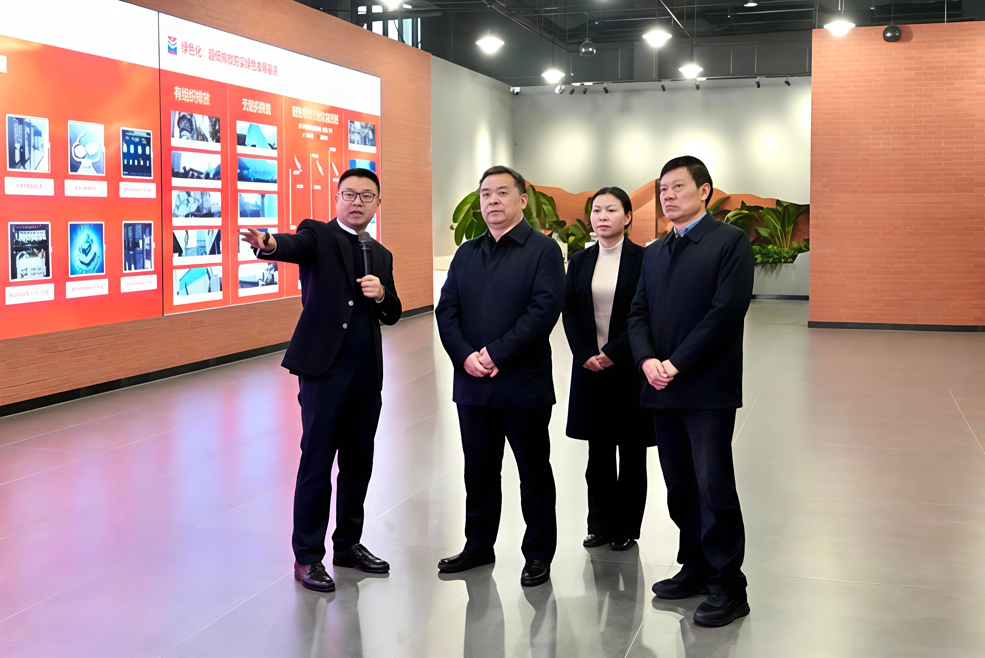 f79f36bb32d682b8e2051389b2df616e(1)